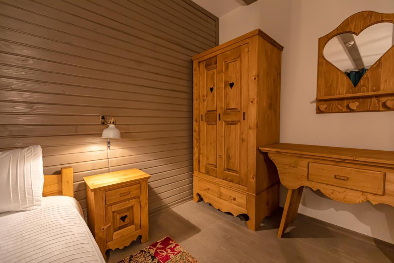 Chiba Chalet Timișu de Jos Esterno foto