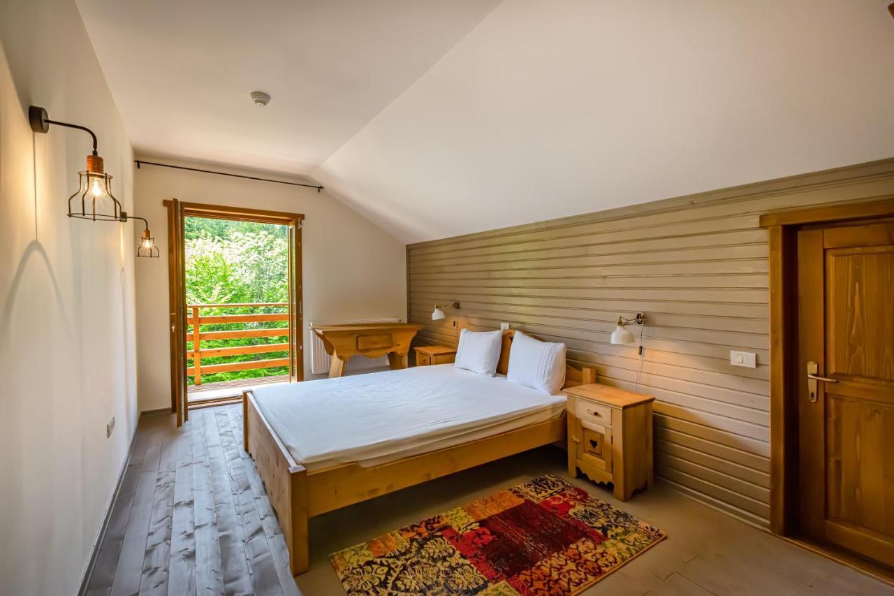 Chiba Chalet Timișu de Jos Esterno foto